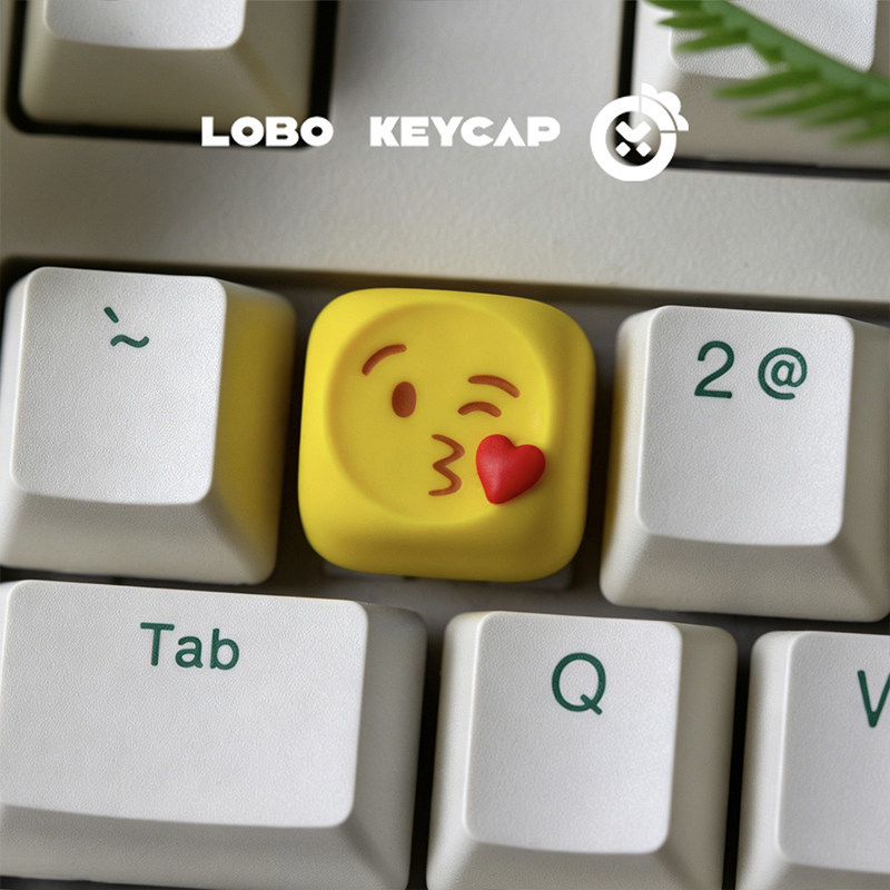 Hot Emoji Keycaps Kawaii Perso - Gaming Keyboard Emoji recensione e prezzo