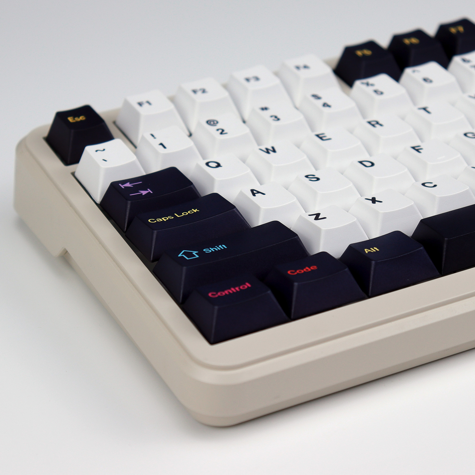 KBDiy GMK Colorchrome Keycaps  - Gaming Keyboard No Number Pad recensione e prezzo