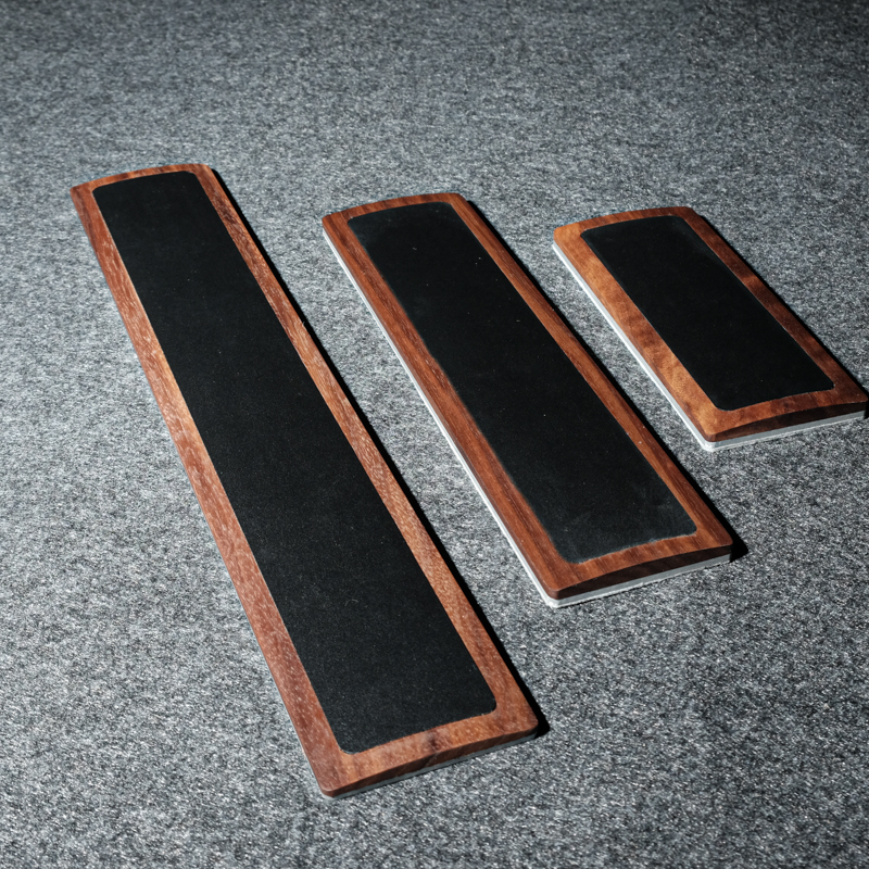 Woody Cowhide Palm Rest for Me - Gaming Keyboard Hand recensione e prezzo