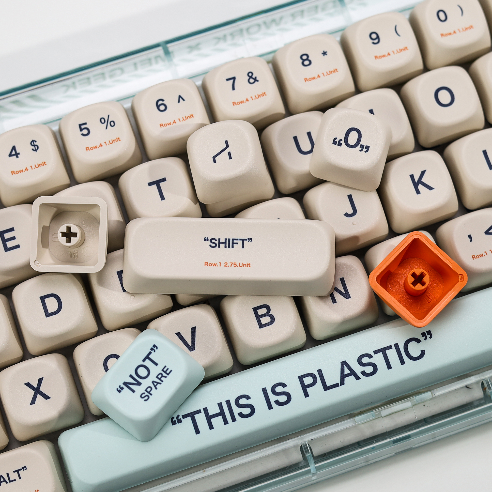 KBDiy KOA Profile Retro Plasti - Gaming Keyboard No Number Pad recensione e prezzo