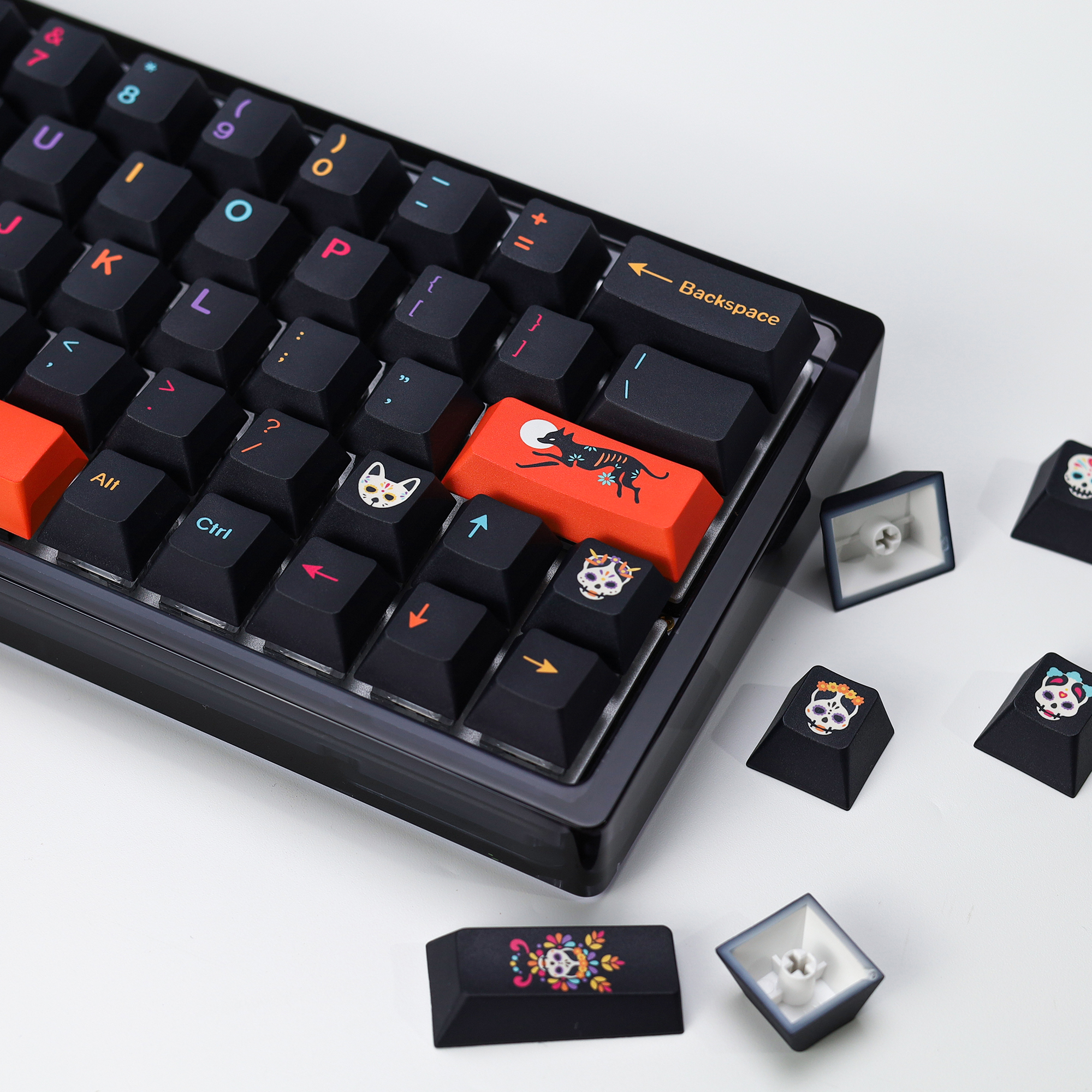 KBDiy GMK Mictlan 143 Keys PBT - Gaming Keyboard No Number Pad recensione e prezzo